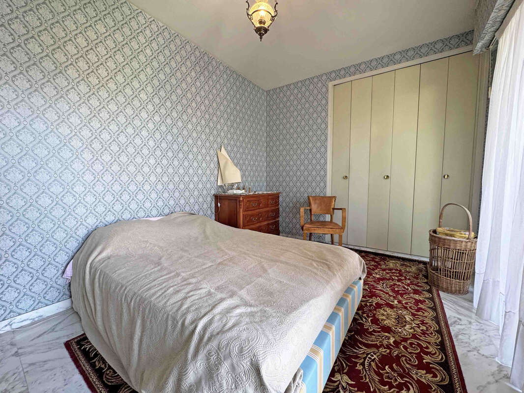 Appartement à VENCE