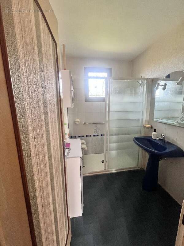 Maison à VETRAZ-MONTHOUX