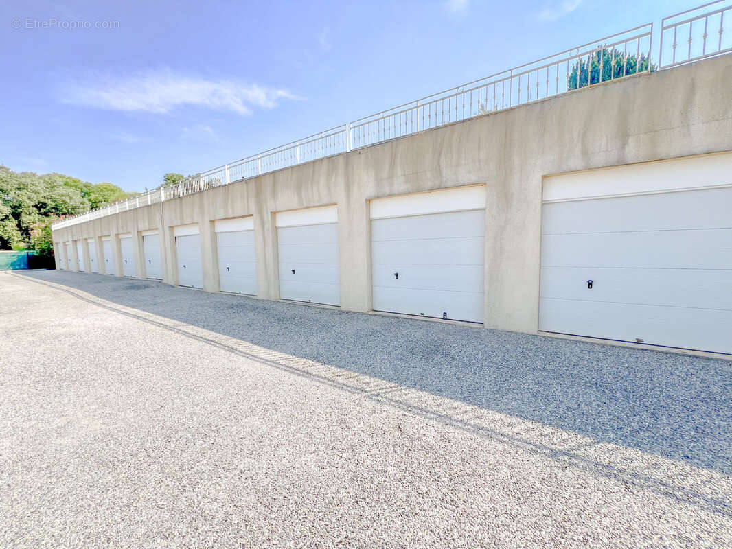 Appartement à LORGUES