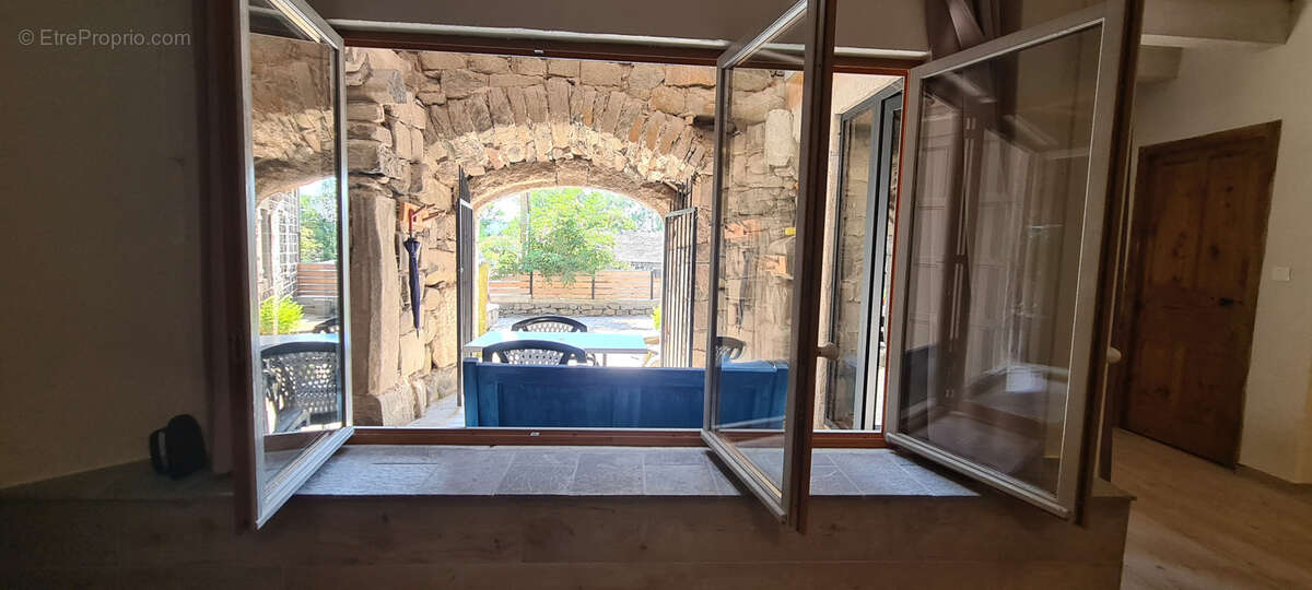 Maison à LES VASTRES