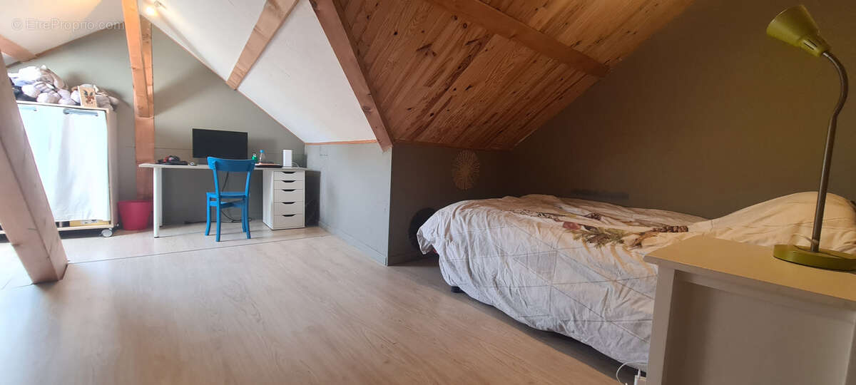 Maison à LES VASTRES