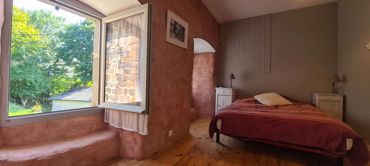 Maison à LES VASTRES