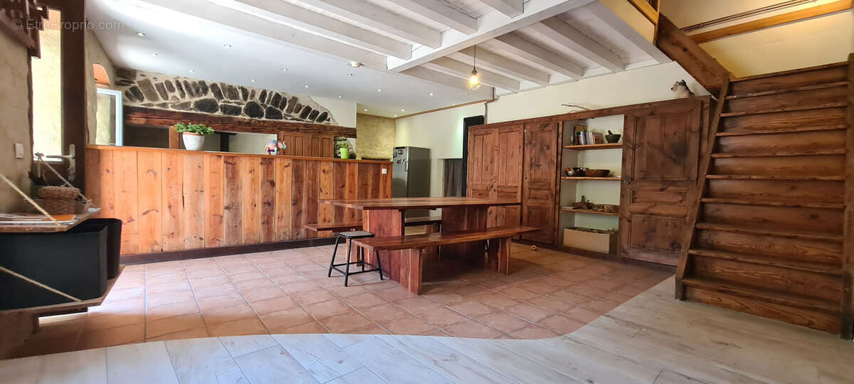 Maison à LES VASTRES