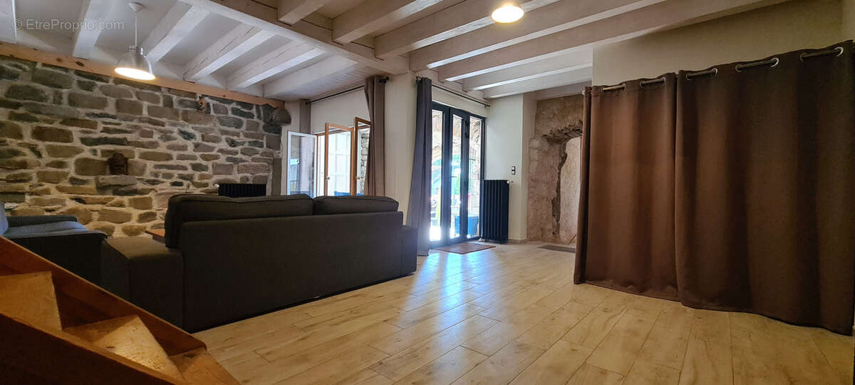 Maison à LES VASTRES