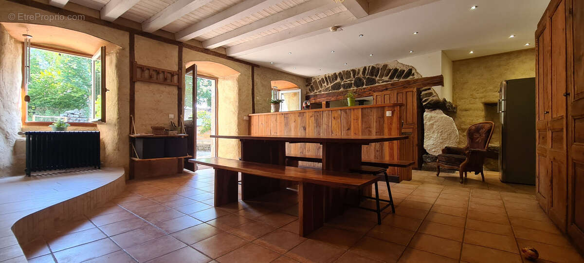 Maison à LES VASTRES