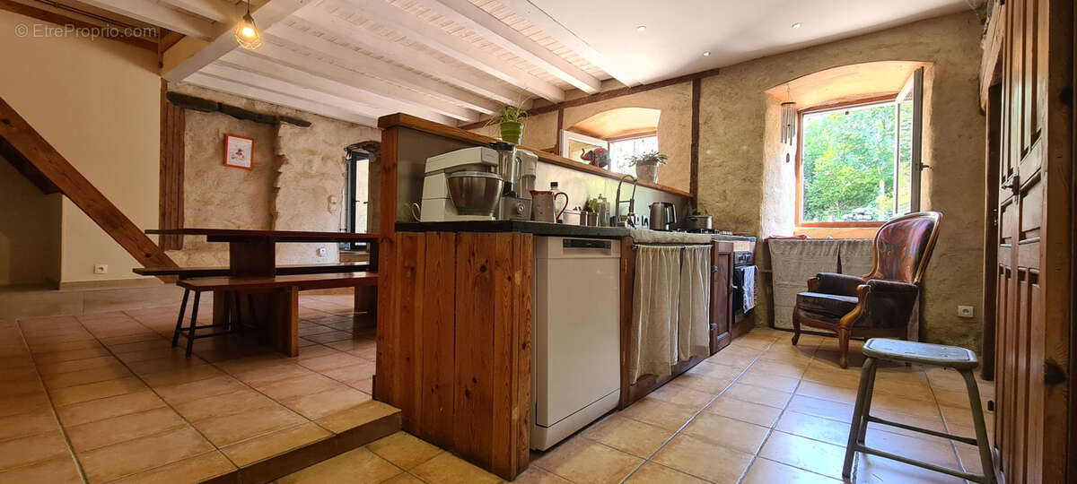 Maison à LES VASTRES