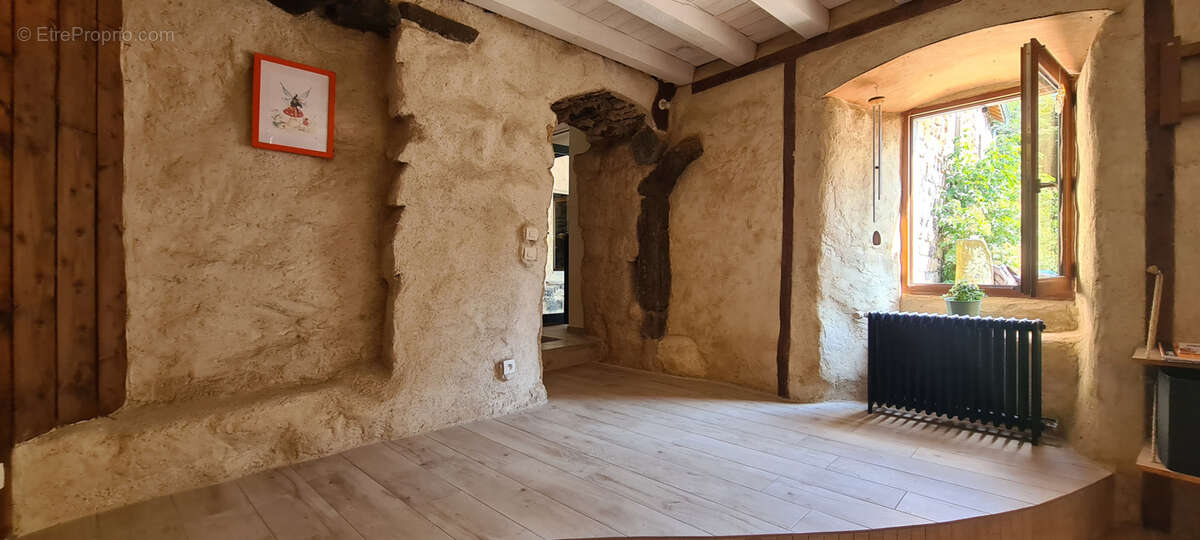 Maison à LES VASTRES