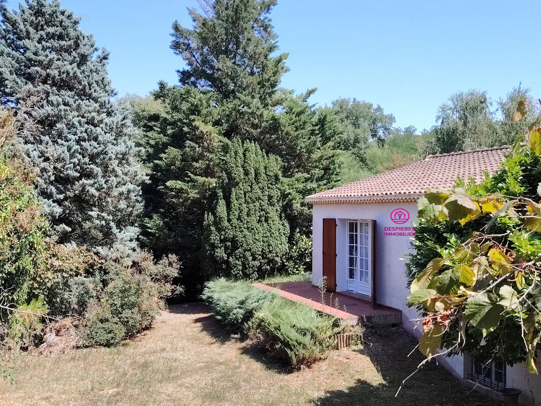 Maison à SALAISE-SUR-SANNE