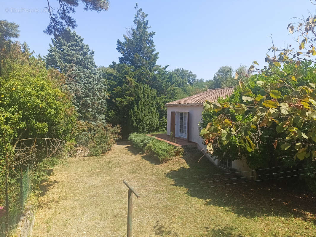 Maison à SALAISE-SUR-SANNE