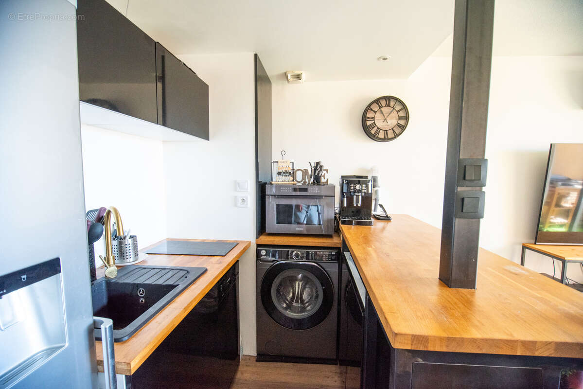 Appartement à CARQUEIRANNE