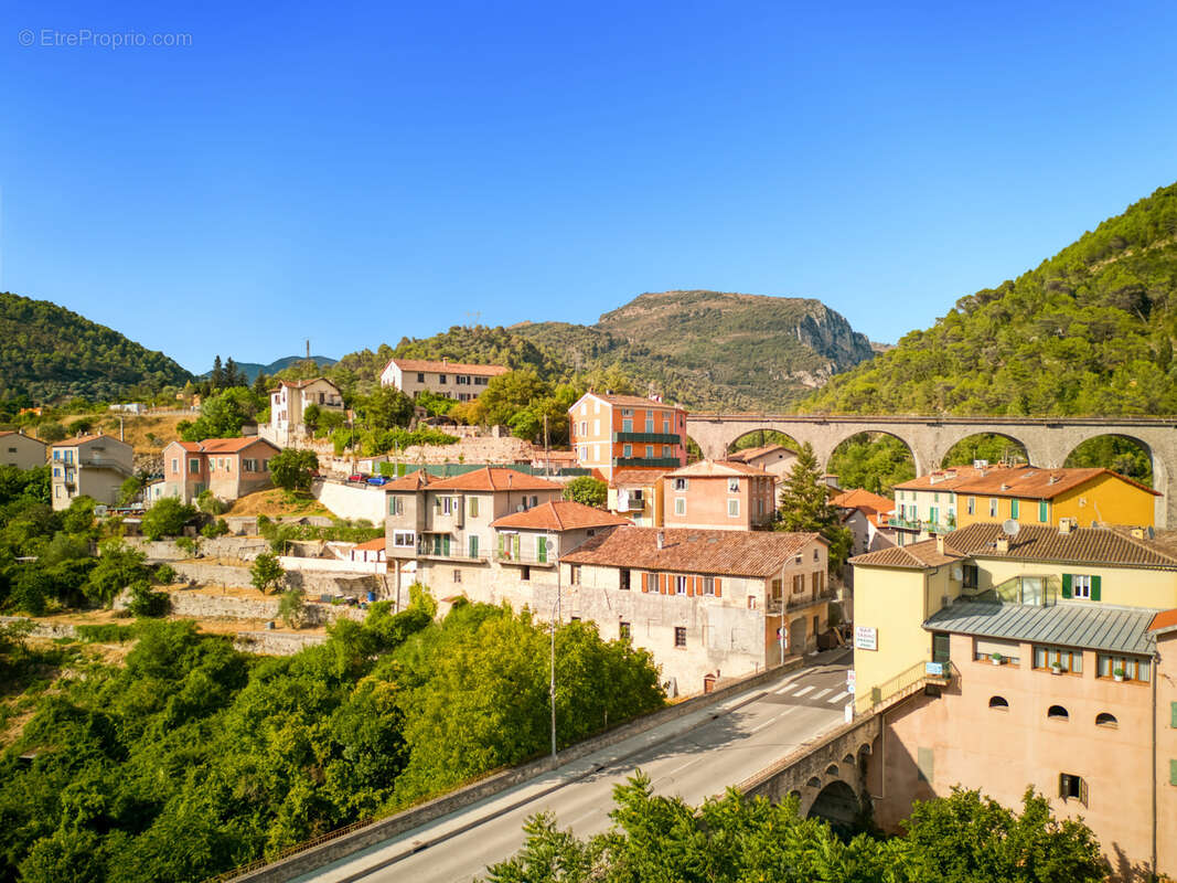 Appartement à L&#039;ESCARENE
