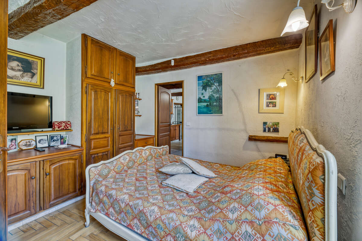 Appartement à L&#039;ESCARENE