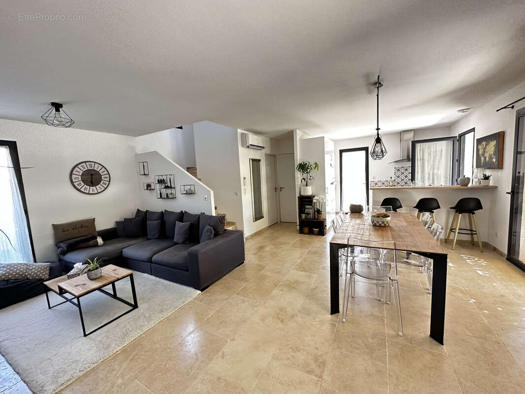 Maison à MAUSSANE-LES-ALPILLES