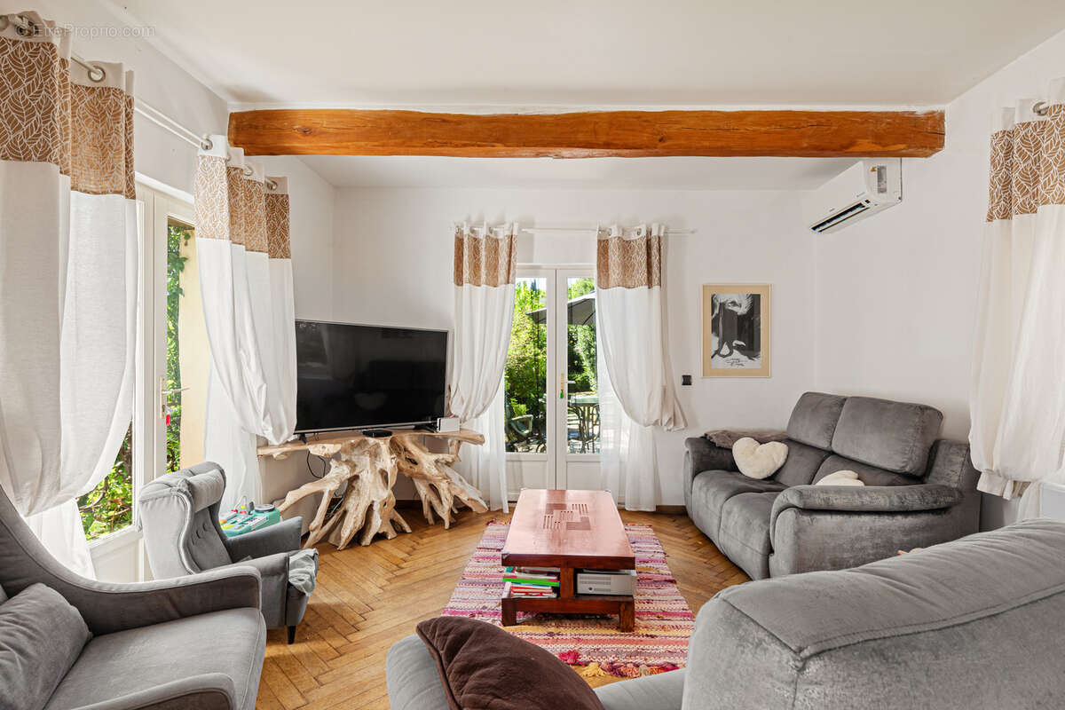 Maison à LE BAR-SUR-LOUP