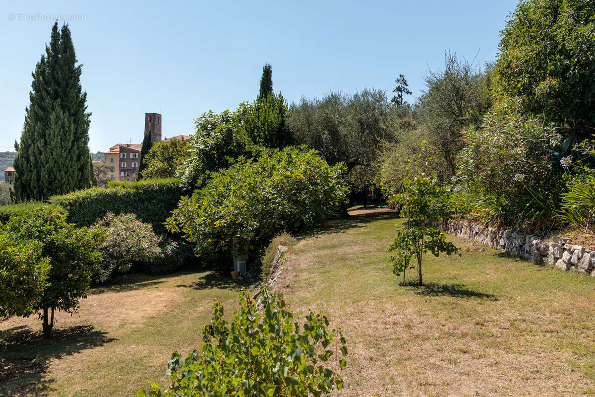 Maison à LE BAR-SUR-LOUP