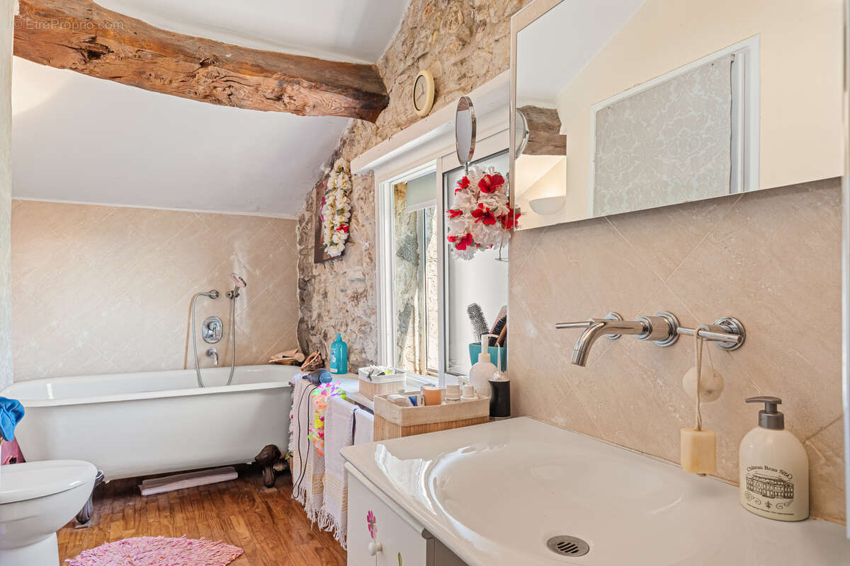 Maison à LE BAR-SUR-LOUP