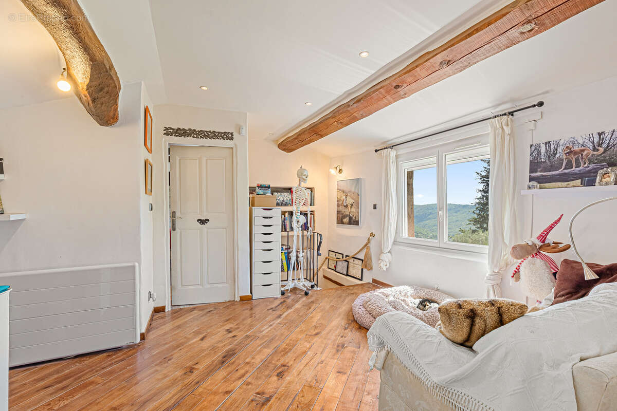 Maison à LE BAR-SUR-LOUP