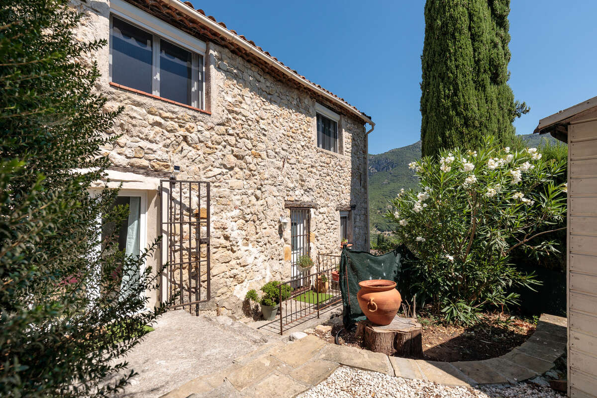 Maison à LE BAR-SUR-LOUP