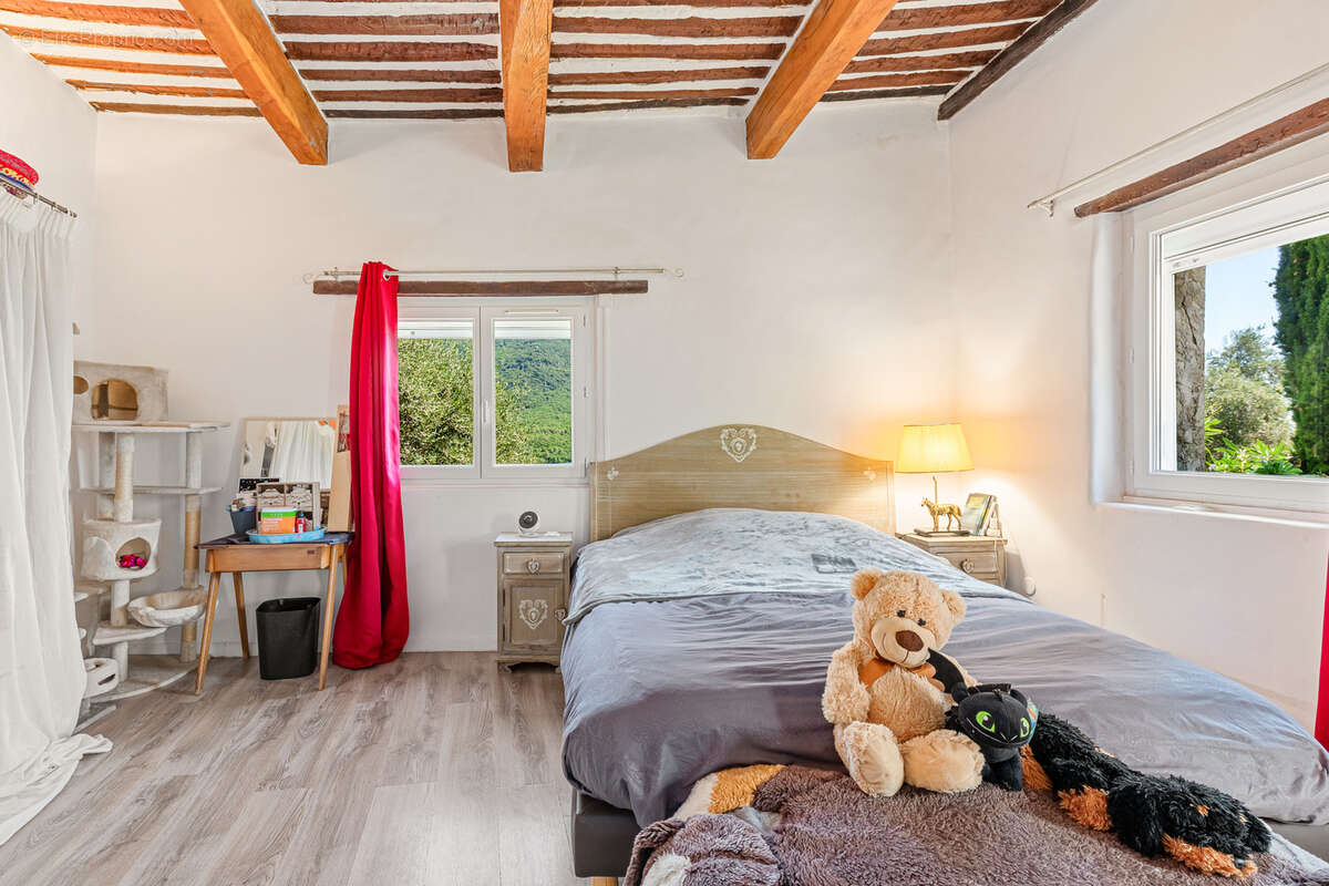 Maison à LE BAR-SUR-LOUP