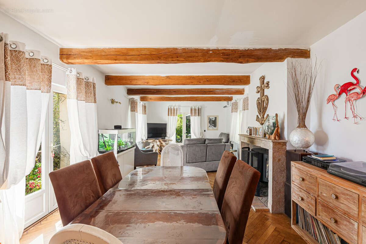 Maison à LE BAR-SUR-LOUP