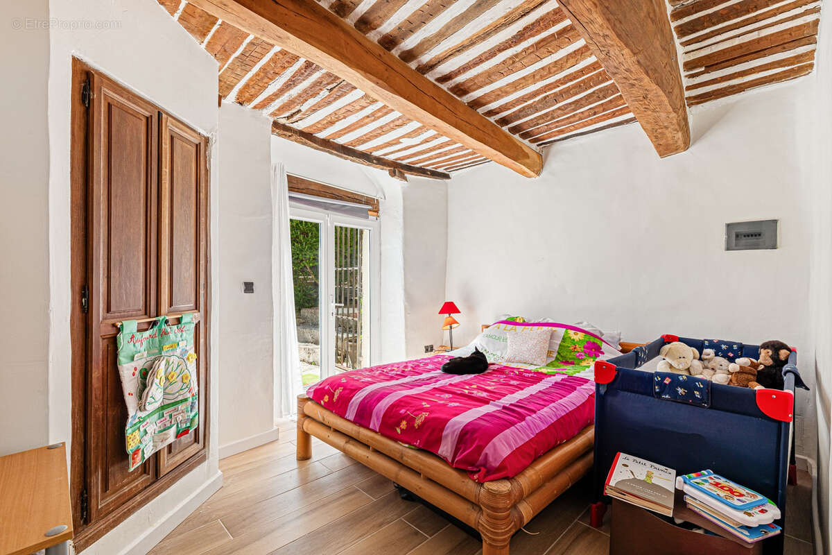 Maison à LE BAR-SUR-LOUP