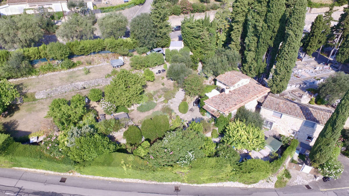Maison à LE BAR-SUR-LOUP