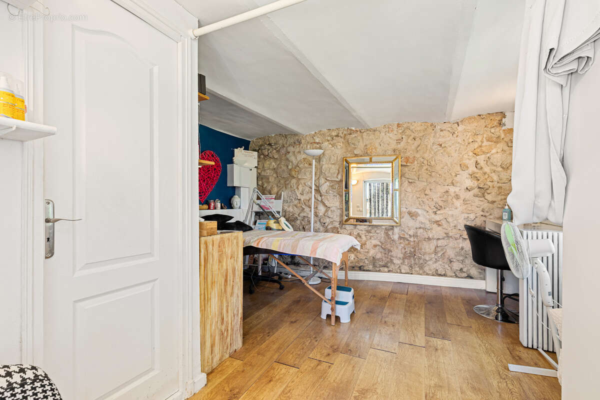 Maison à LE BAR-SUR-LOUP