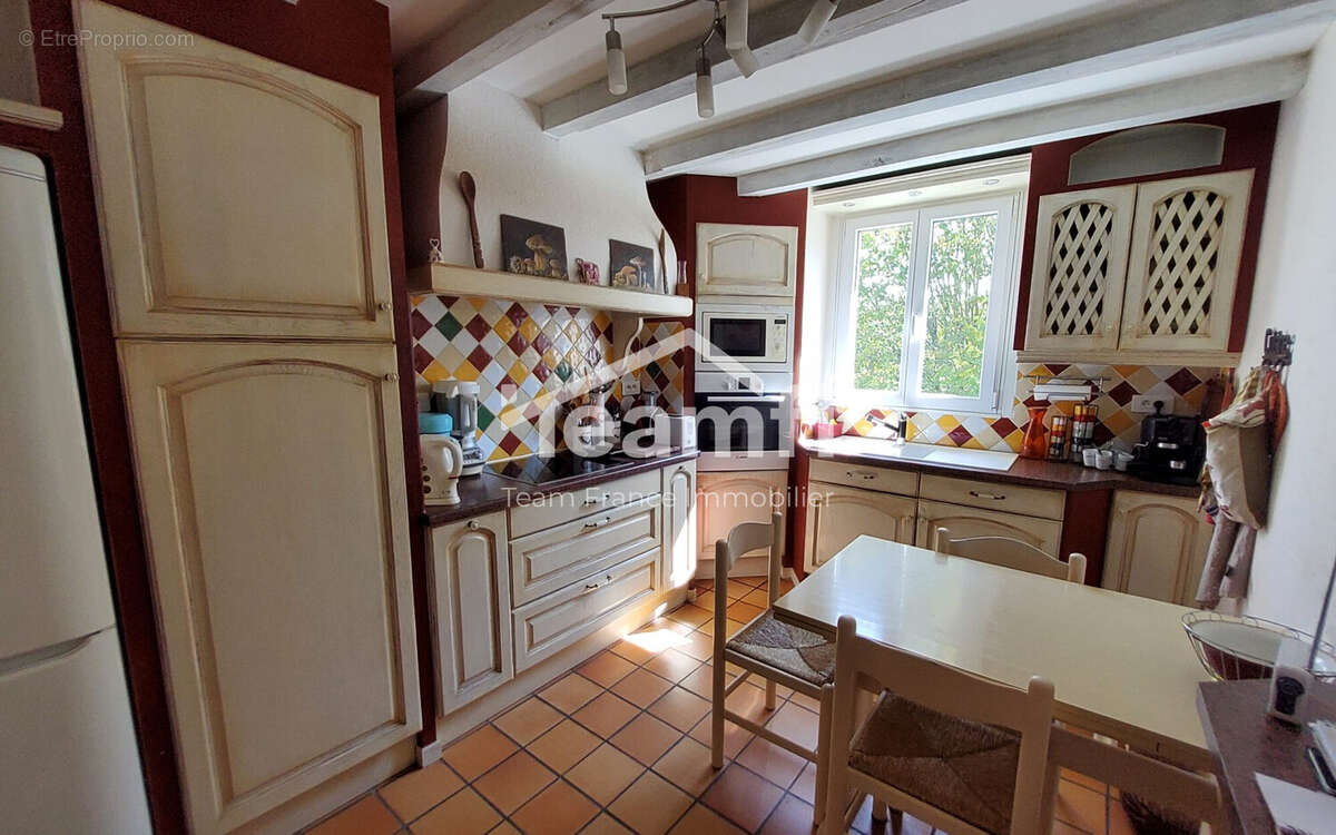 Maison à LES SALLES-DU-GARDON