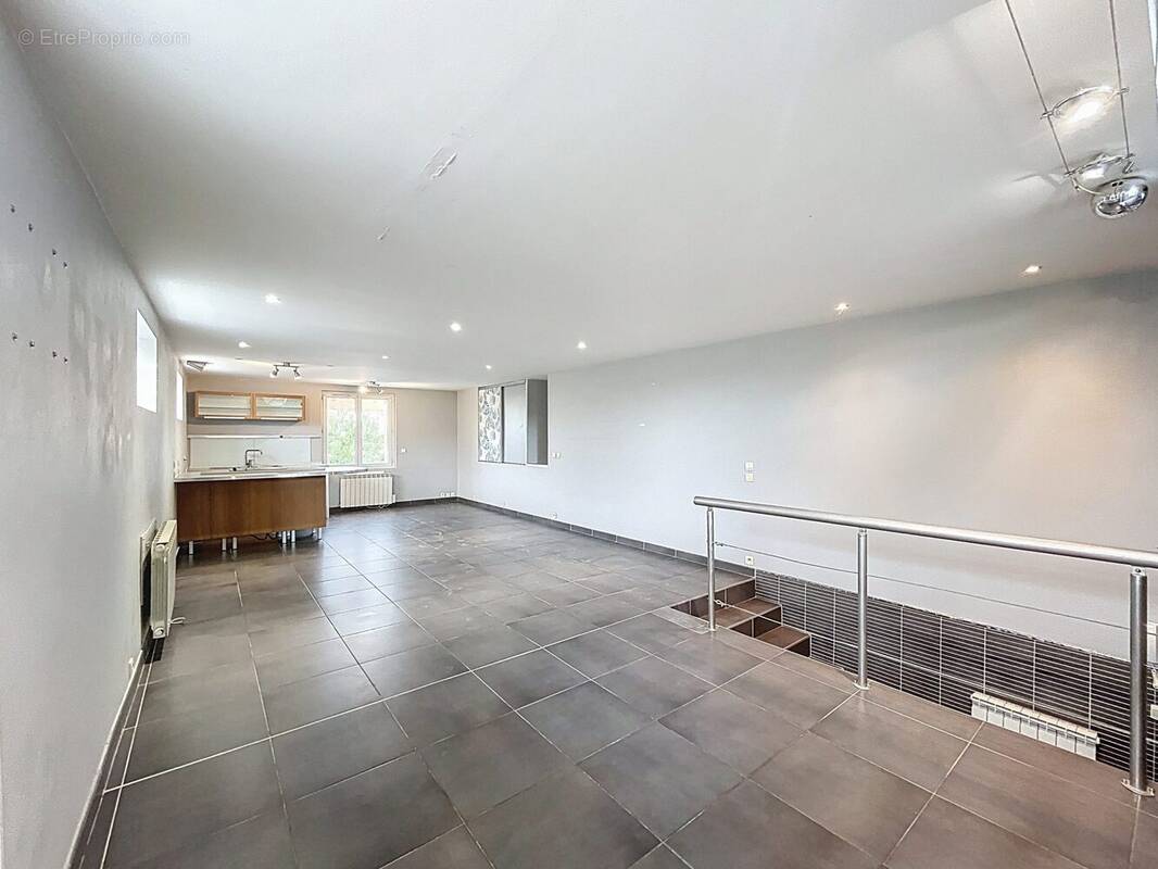 Appartement à VILLEFRANCHE-SUR-SAONE