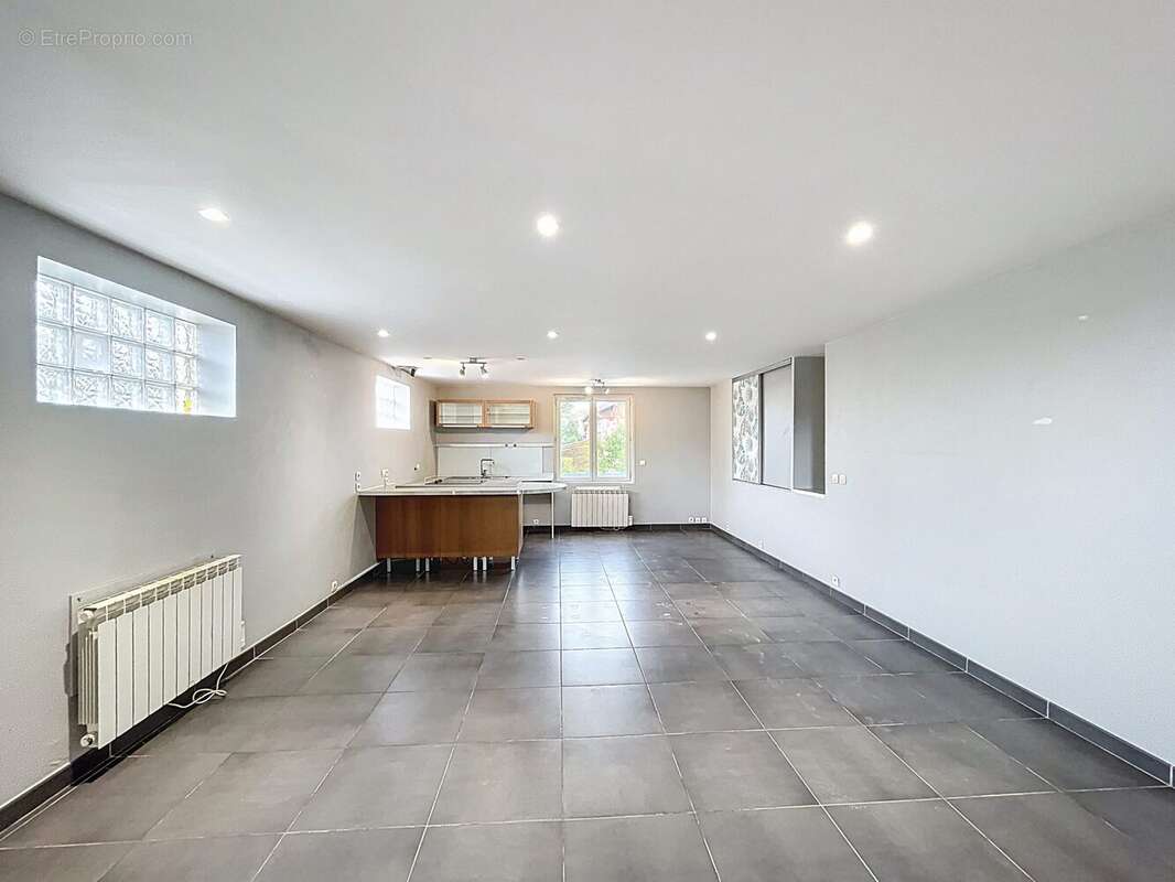 Appartement à VILLEFRANCHE-SUR-SAONE