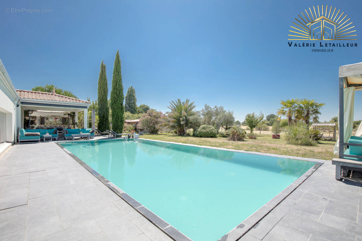 Maison à CARIGNAN-DE-BORDEAUX