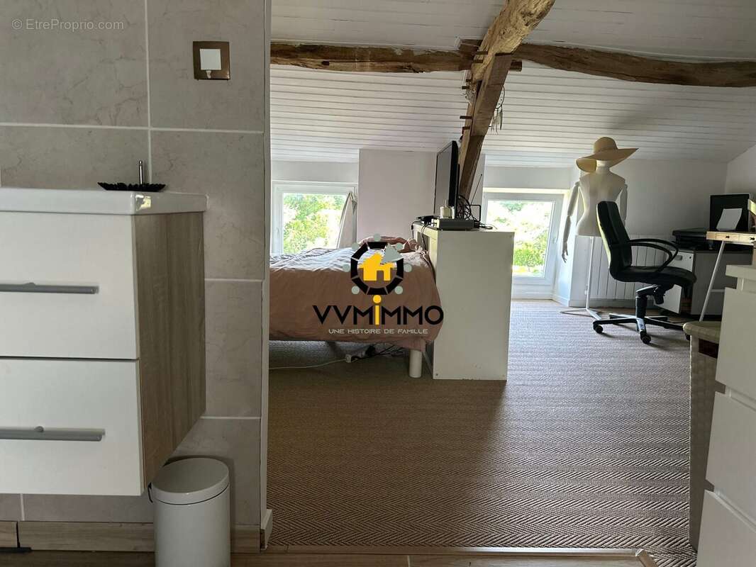 Maison à SAINT-MARS-DU-DESERT