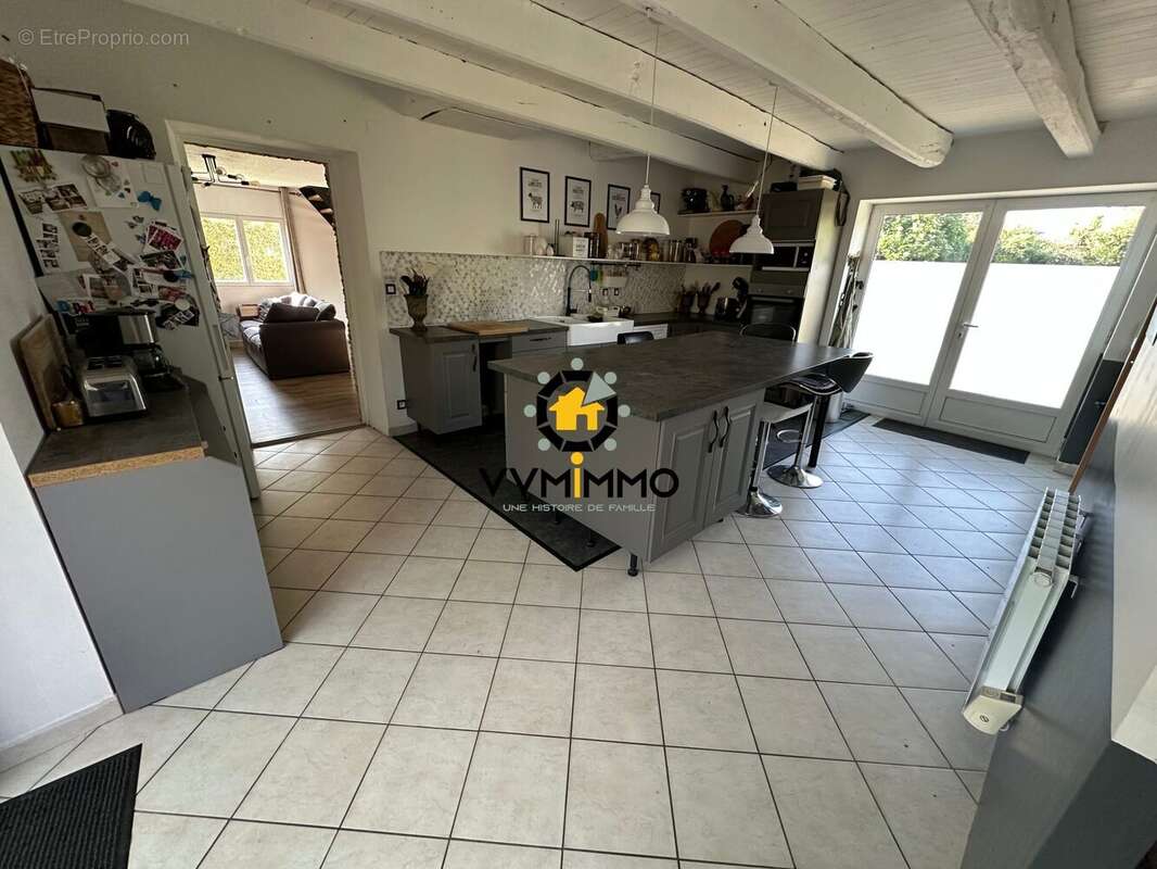 Maison à SAINT-MARS-DU-DESERT