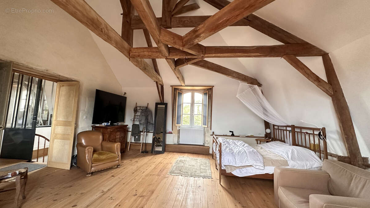 Maison à SAINT-JEAN-D&#039;ANGELY