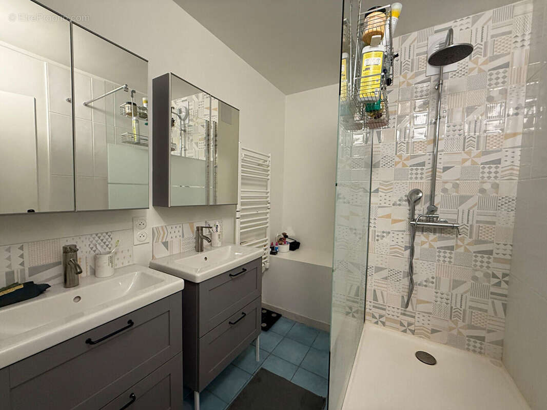 Appartement à CENON