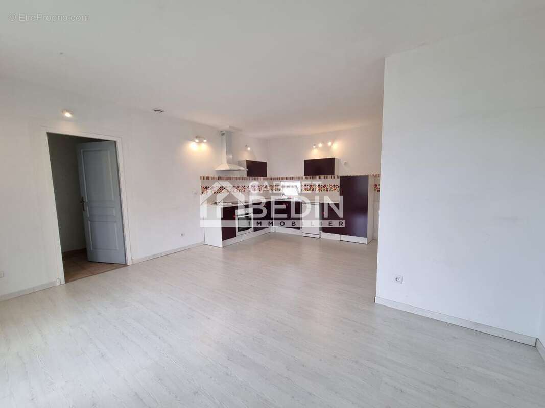 Maison à BELIN-BELIET