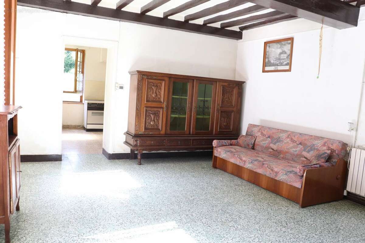 Maison à SAACY-SUR-MARNE