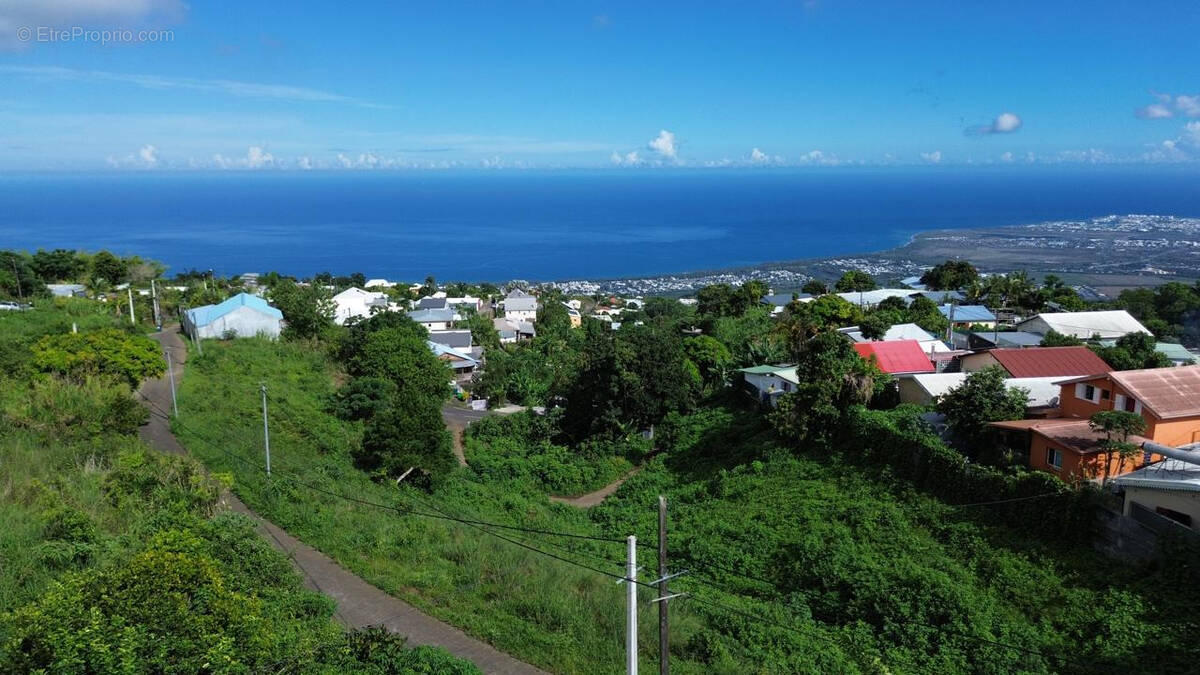 Terrain à SAINT-PAUL
