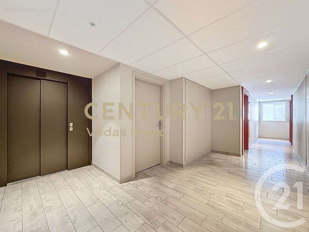 Appartement à SAINT-JEAN-DE-VEDAS