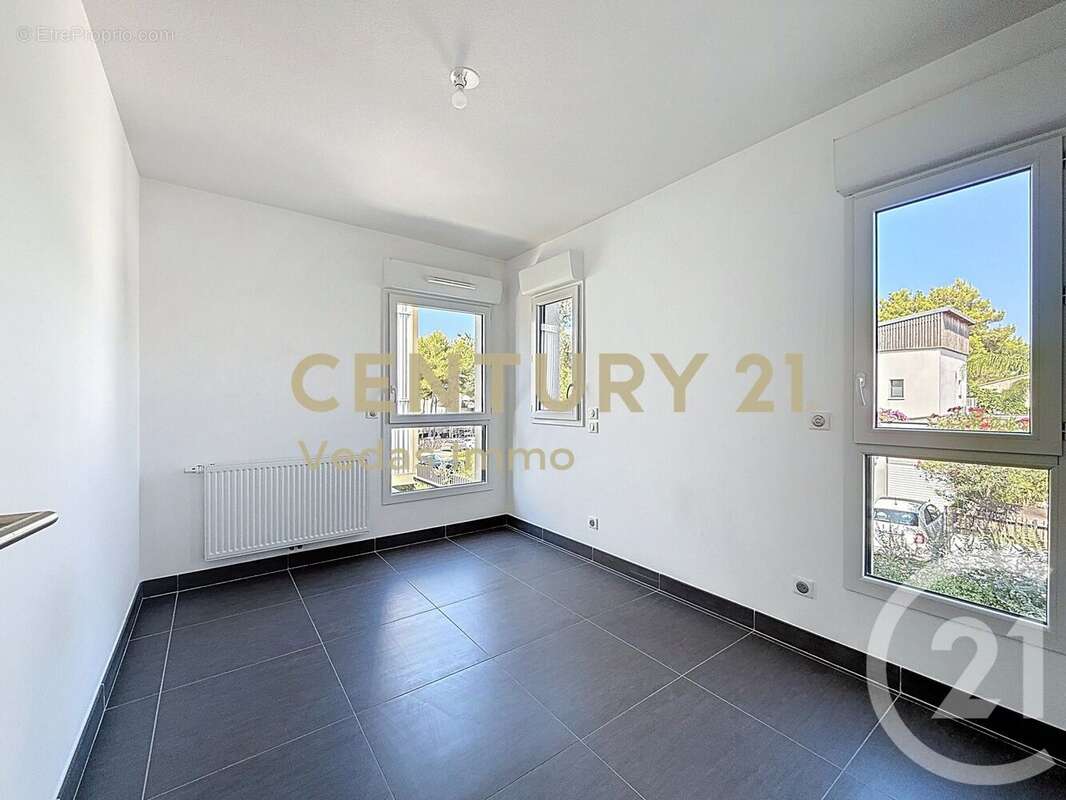 Appartement à SAINT-JEAN-DE-VEDAS