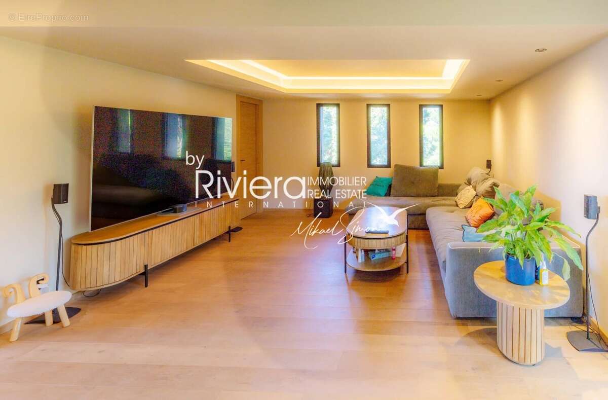 Maison à LA CROIX-VALMER