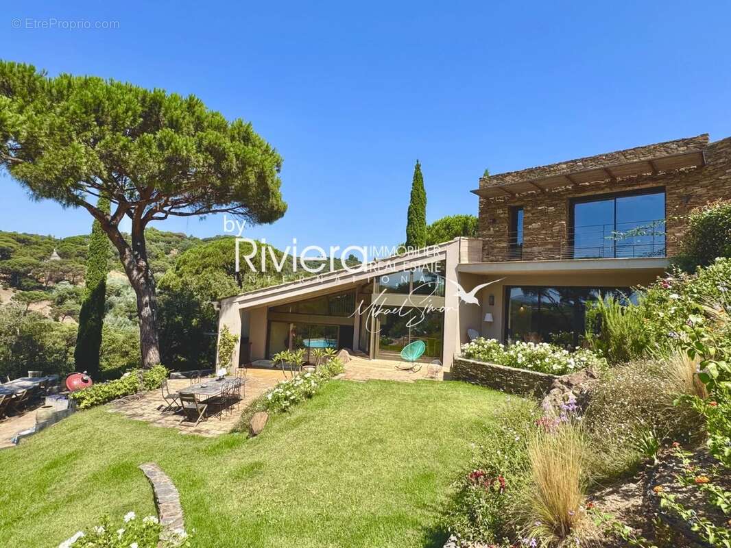 Maison à LA CROIX-VALMER