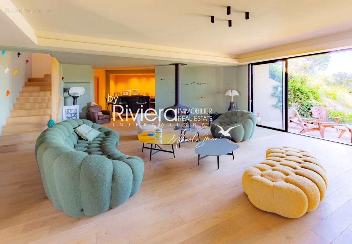 Maison à LA CROIX-VALMER