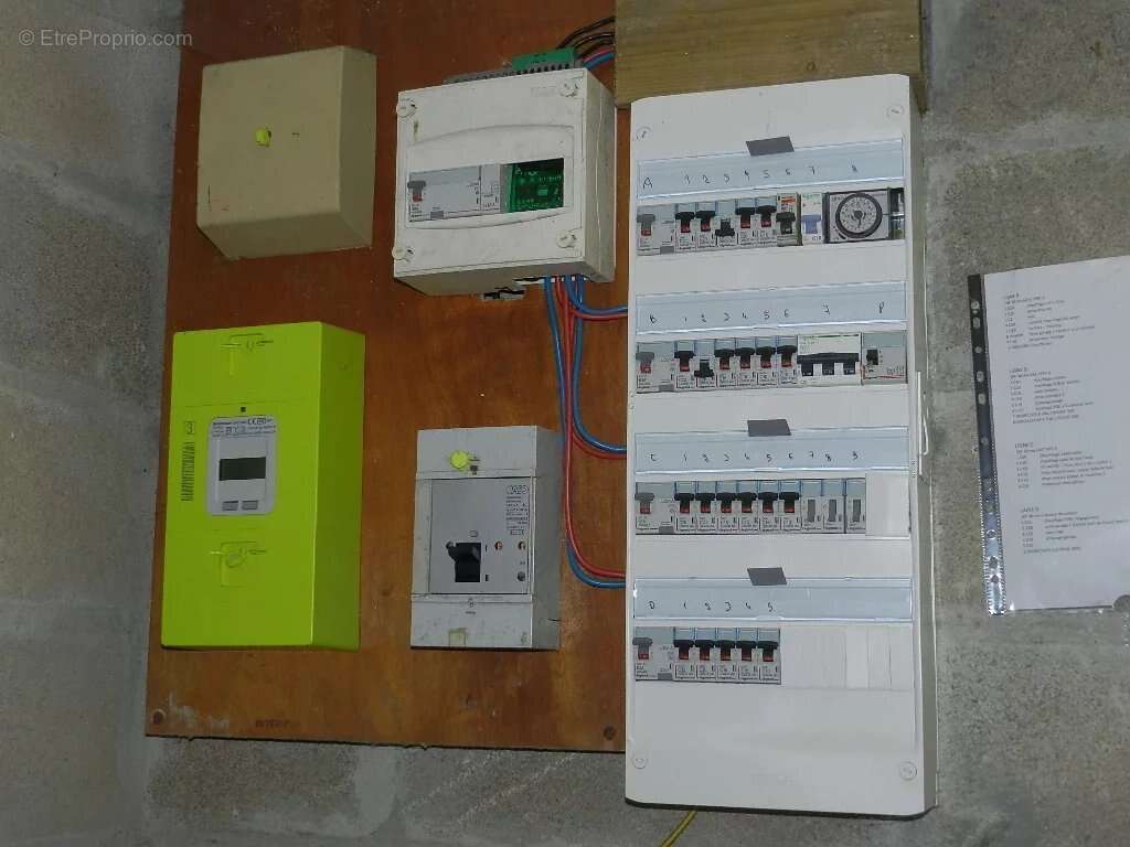 Maison à SAINT-PIERRE-SUR-DIVES