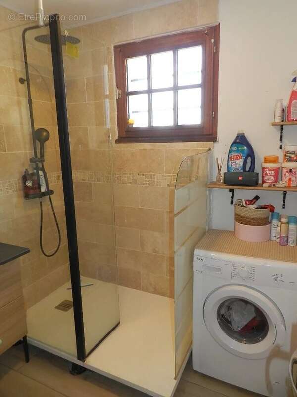 Maison à SAINT-PIERRE-SUR-DIVES