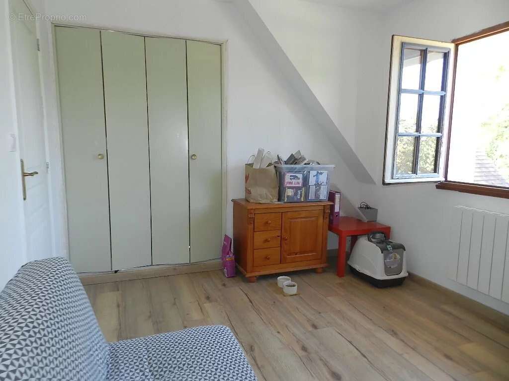 Maison à SAINT-PIERRE-SUR-DIVES