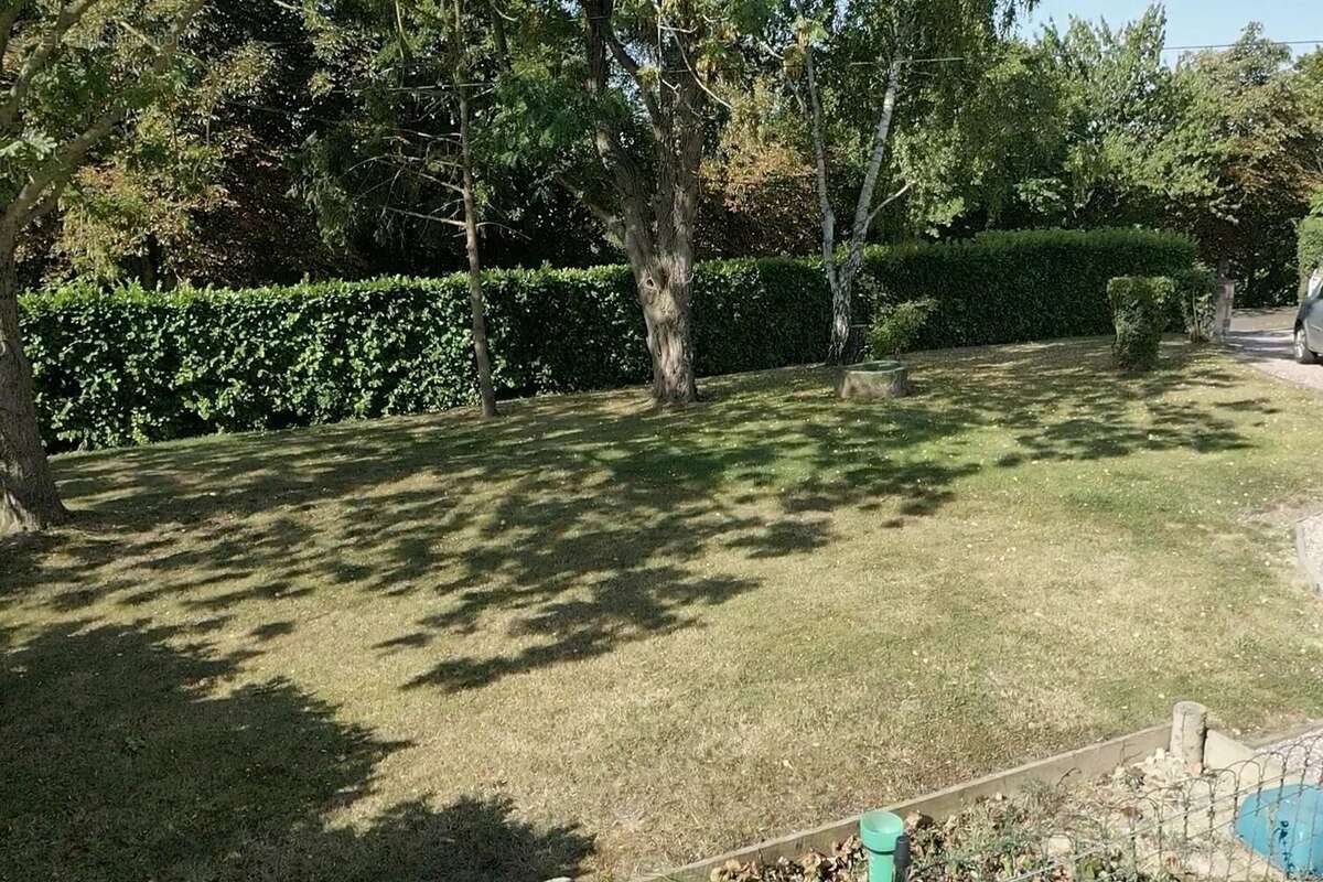 Maison à SAINT-PIERRE-SUR-DIVES