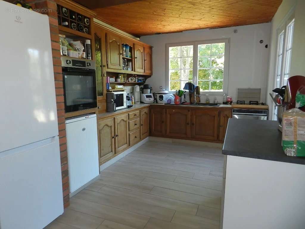 Maison à SAINT-PIERRE-SUR-DIVES