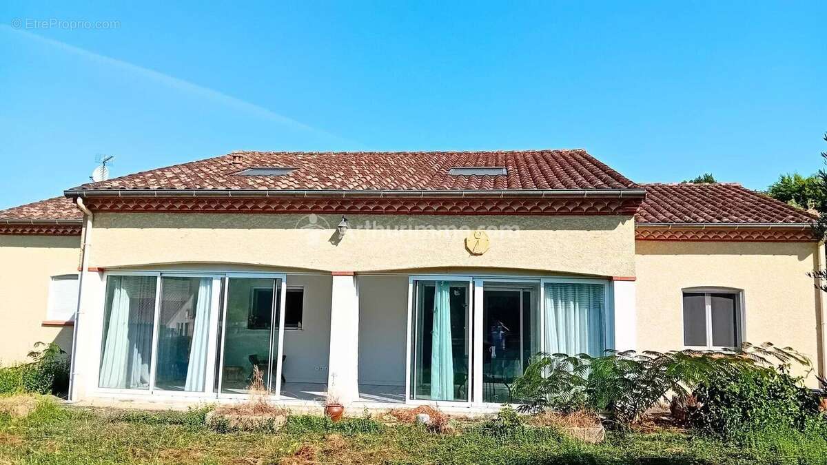 Maison à PAYRIN-AUGMONTEL