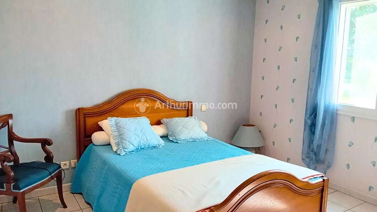 Maison à PAYRIN-AUGMONTEL